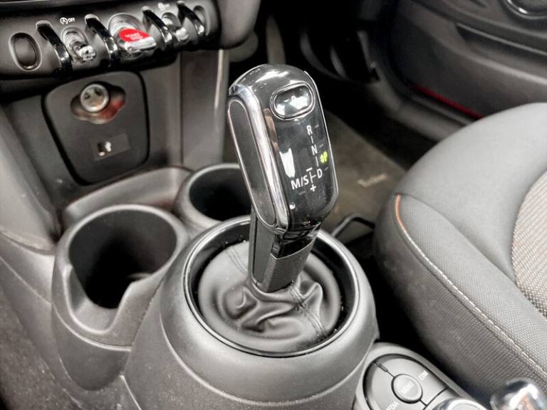 2020 MINI Hatch 1.5 One Classic II 3dr Auto HATCHBACK PETROL Automatic