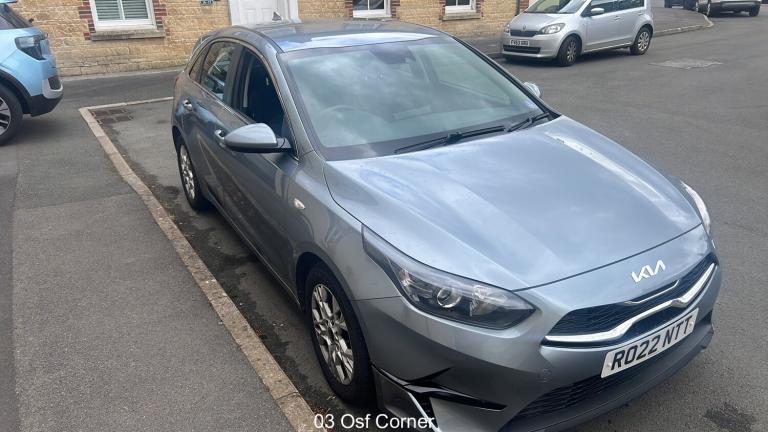 2022 Kia Ceed 1.0T GDi ISG 2 5dr Hatchback Manual