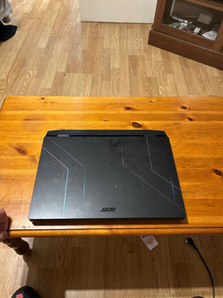 Acer Gaming Laptop with Intel i7 and RTX 3050 – Good Condition