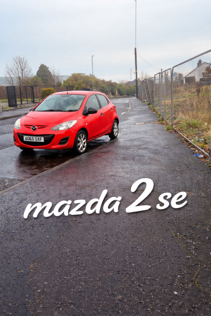 Mazda 2 se