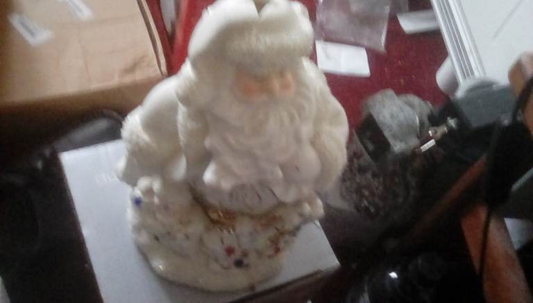 White Ceramic Santa Figurine – Good Condition