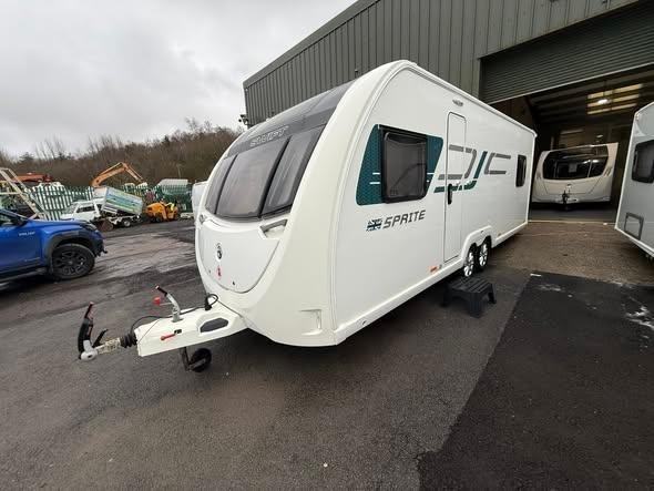 2018 SWIFT SPRITE QUATTRO EB - 4 BERTH CARAVAN