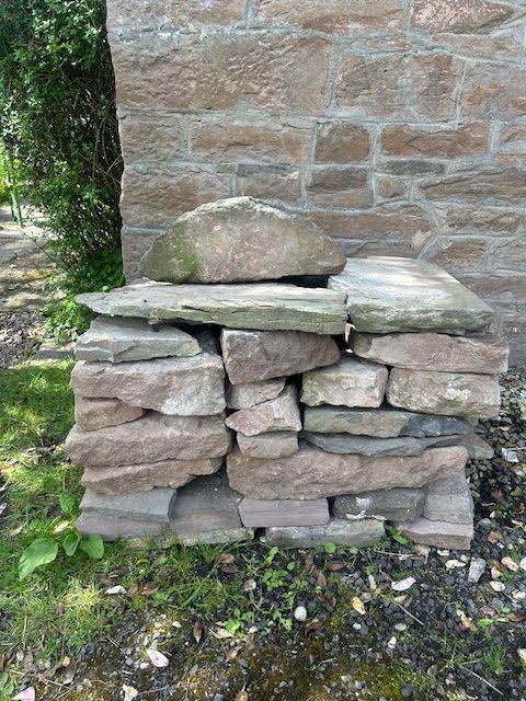 Building Stone (un-cropped/rubble)