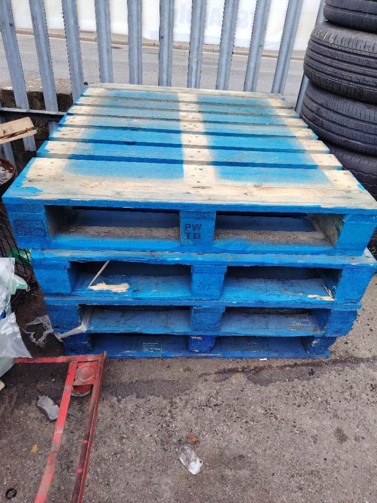 CHEP pallet for free 15 pallets 