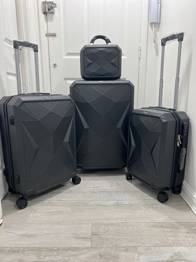 Luggage suitcase set of 4 