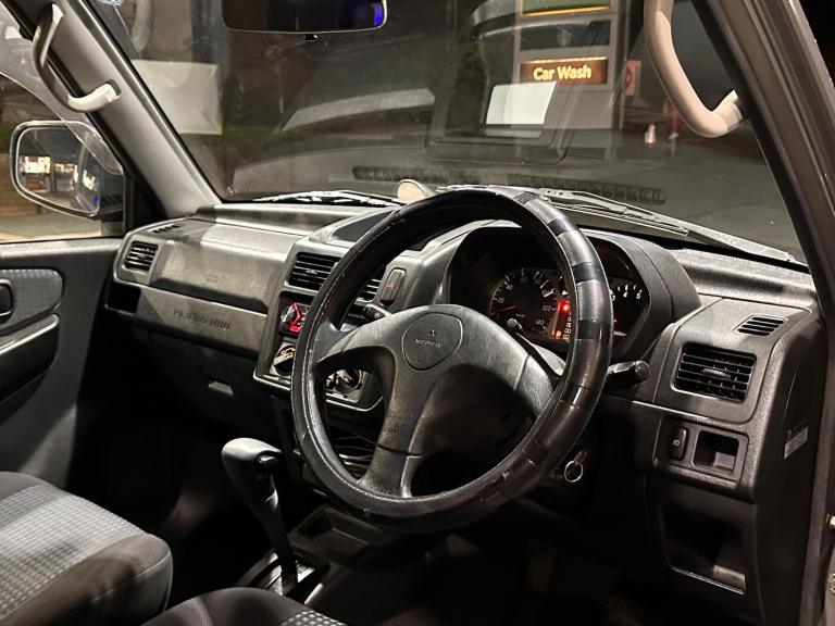 2016 Mitsubishi Pajero PETROL Manual