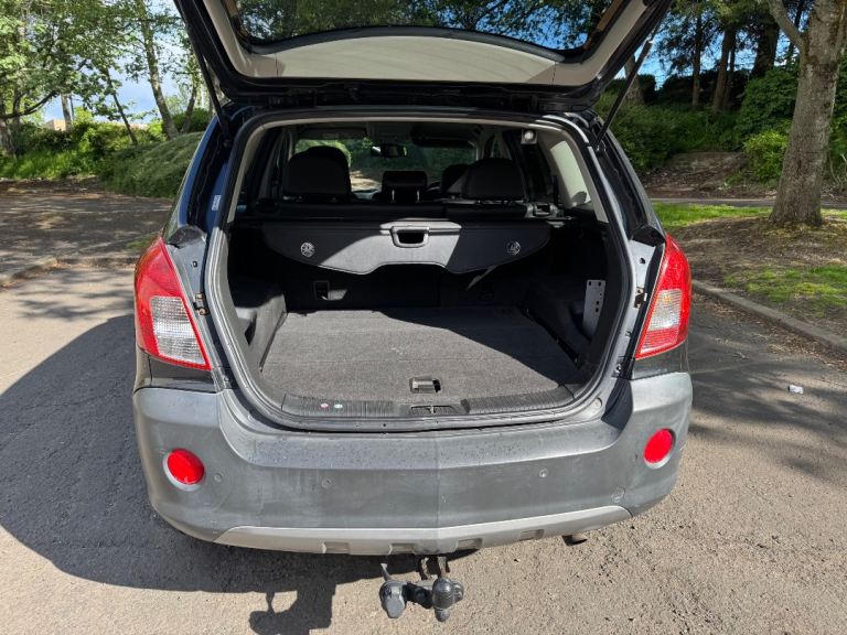 2013  - DIESEL- TOWBAR -LARGE BOOT) VAUXHALL ANTARA 2.2 CDTi 4WD Euro 5*MOT-1 YEAR*like astra focus 
