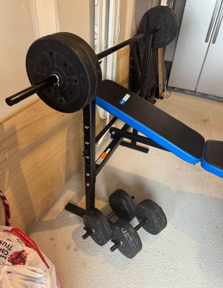 Pro Fitness Weight Bench