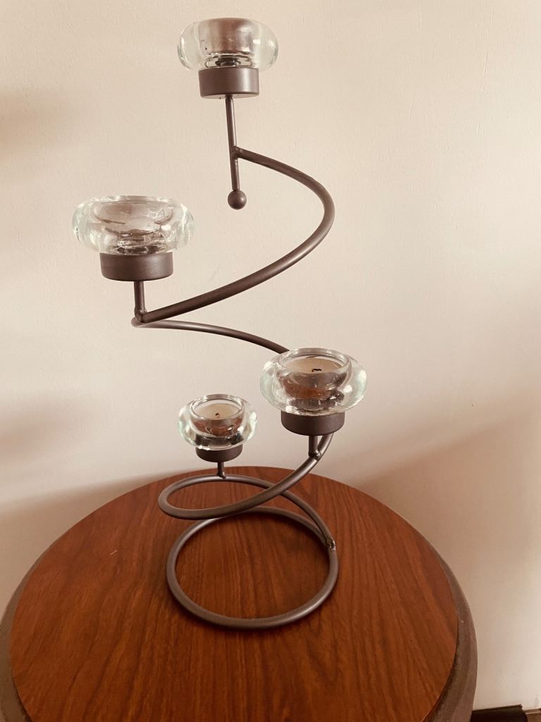Grey twist tealight holder 