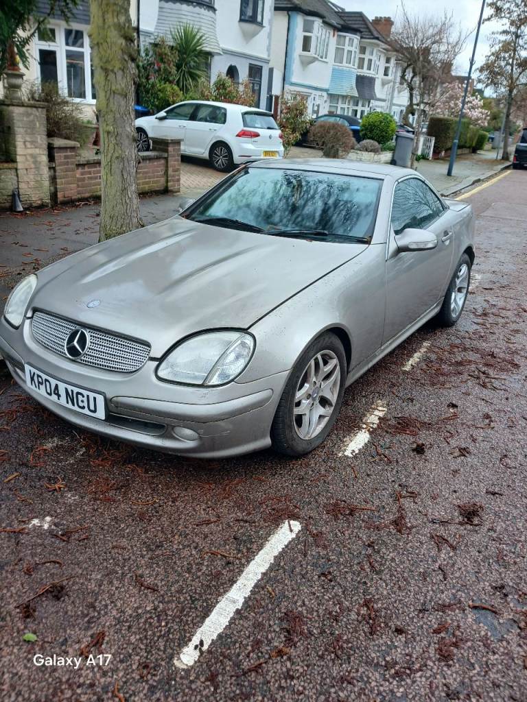 Mercedes-Benz, SLK, Convertible, 2004, Semi-Auto, 2295 (cc), 2 doors