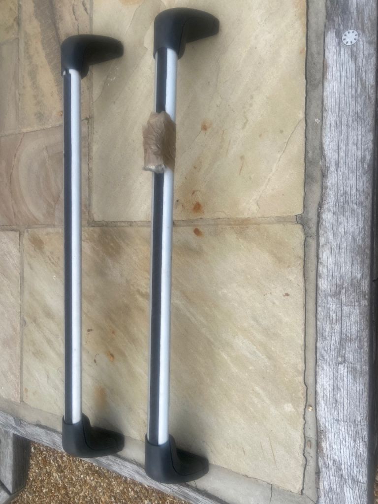 Original Mazda 3 2004-2008 roof bars