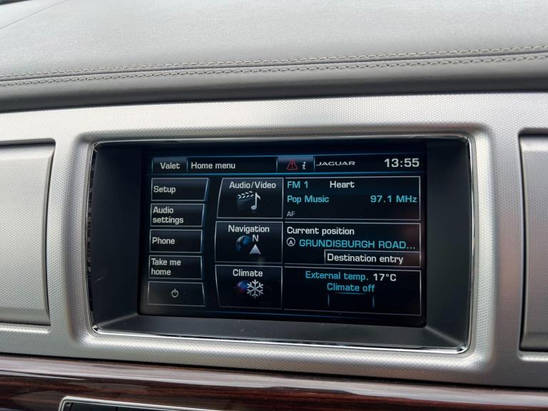 2014 Jaguar XF 2.2d Portfolio Sportbrake Auto Euro 5 (s/s) 5dr ESTATE Diesel Automatic