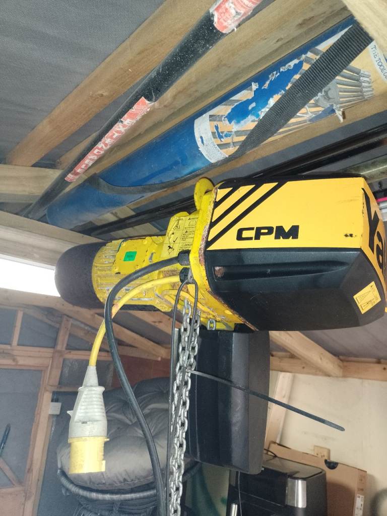 Yale 1 tonne chain wench 
