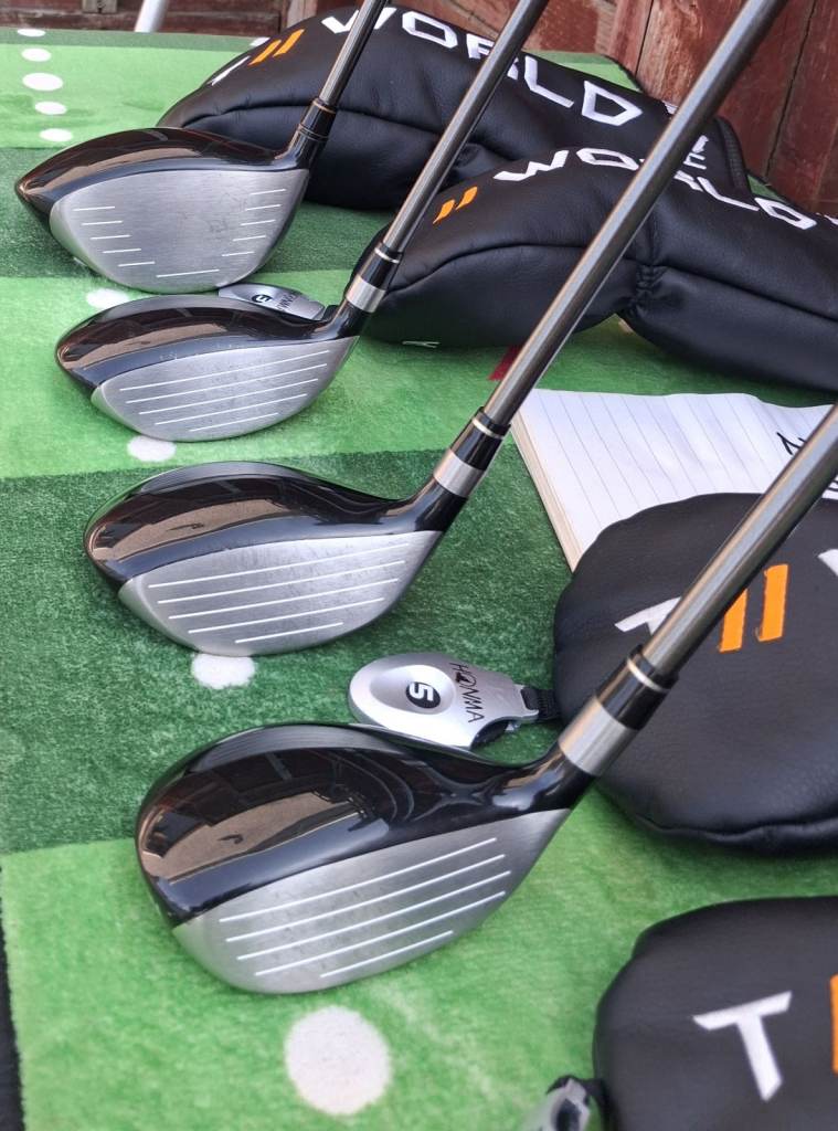 Superb set of PREMIUM HONMA DRIVER, 3WOOD,5WOOD and 22° HYBRID. 
