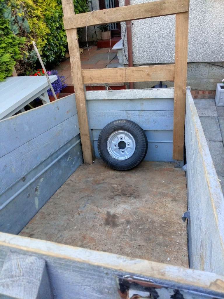 Galvanised car trailer 