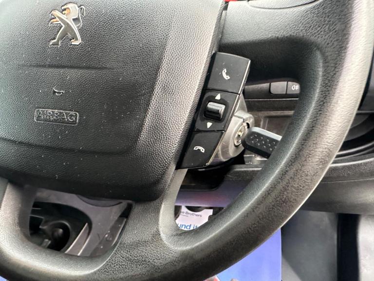 2018 Peugeot Boxer 2.0 BlueHDi H2 Professional Van 130ps PANEL VAN DIESEL Manual