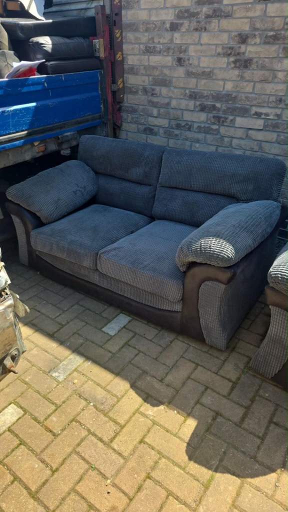 2&3 seater sofa 