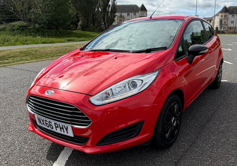 Ford, FIESTA, Hatchback, 2016, Manual, 1241 (cc), 3 doors