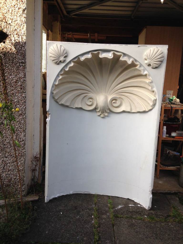Vintage 1950s Plaster Alcove with Shell Detail – Unique Feature