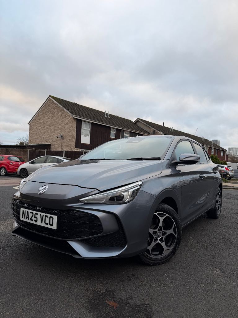 2025 MG MG3 TROPHY HEV AUTO 194 HYBRID+ 1.83KWH 5K MILES WARRANTY 