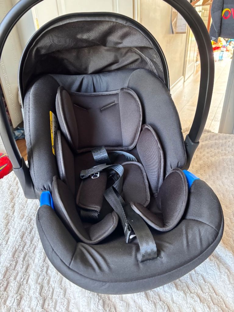 Puggle Monaco car seat