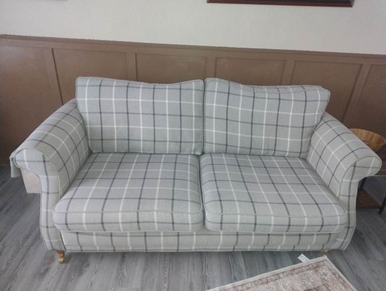 3-seater sofa cross one armchair