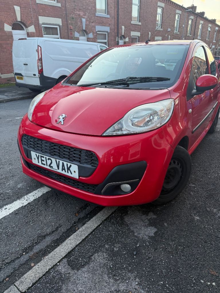 Peugeot, 107, Hatchback, 2012, Manual, 998 (cc), 5 doors