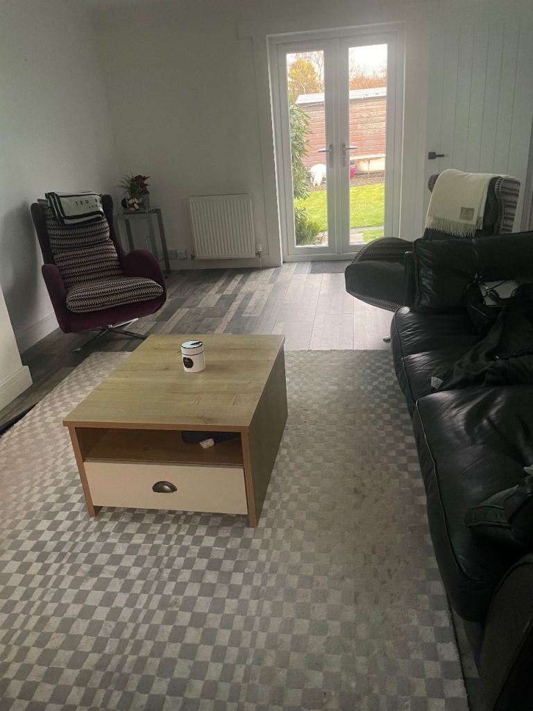 Glenrothes, 3 bed semi detached house 