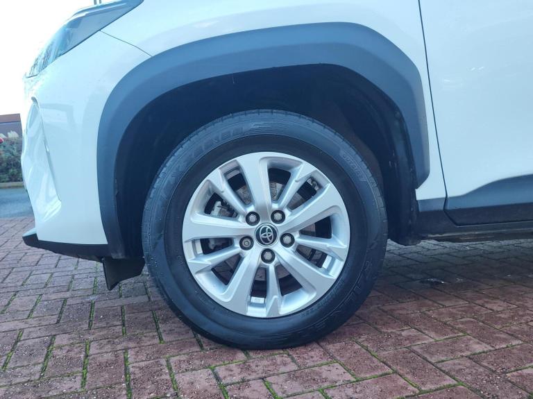 2023 Toyota Yaris 1.5 Hybrid Icon 5dr CVT Estate Hybrid Automatic