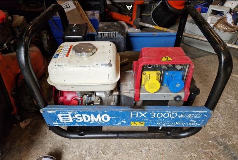 Honda sdmo generator