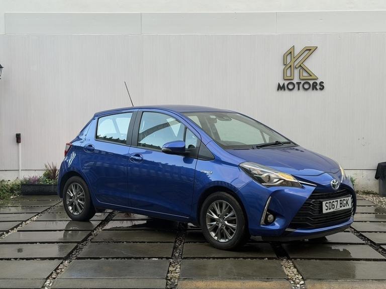 2017 Toyota Yaris 1.5 VVT-h Icon Hatchback 5dr Petrol Hybrid E-CVT Euro 6 (s/s) (100 ps) Hatchbac...