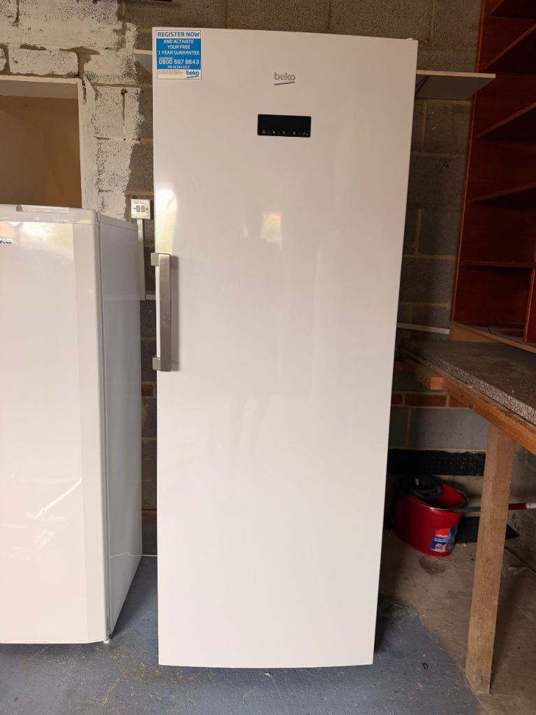 Beko Freestanding Freezer White FFEP3971W
