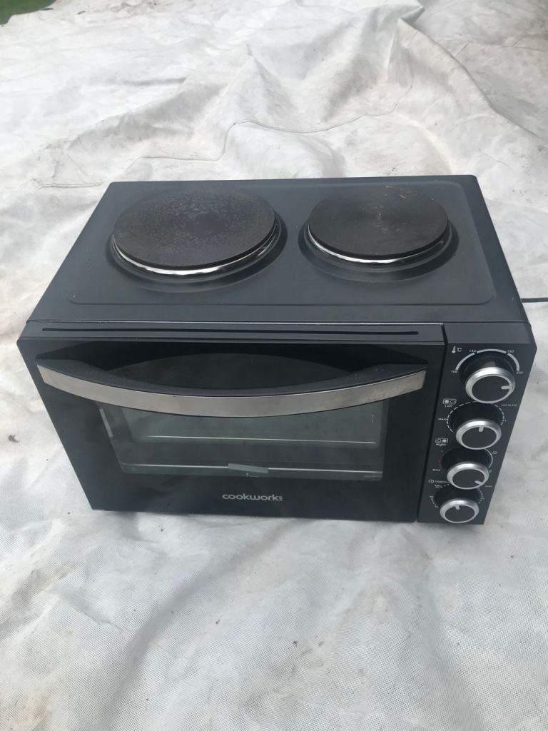 Cooker , 
