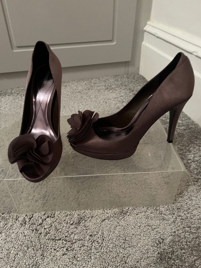 Monsoon ruffled open toe shoes