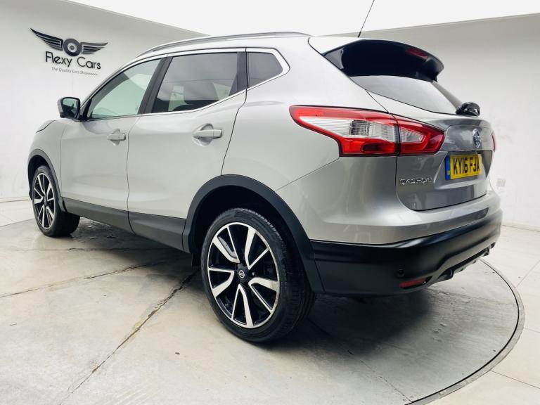 NISSAN QASHQAI 1.6 dCi Tekna 2016