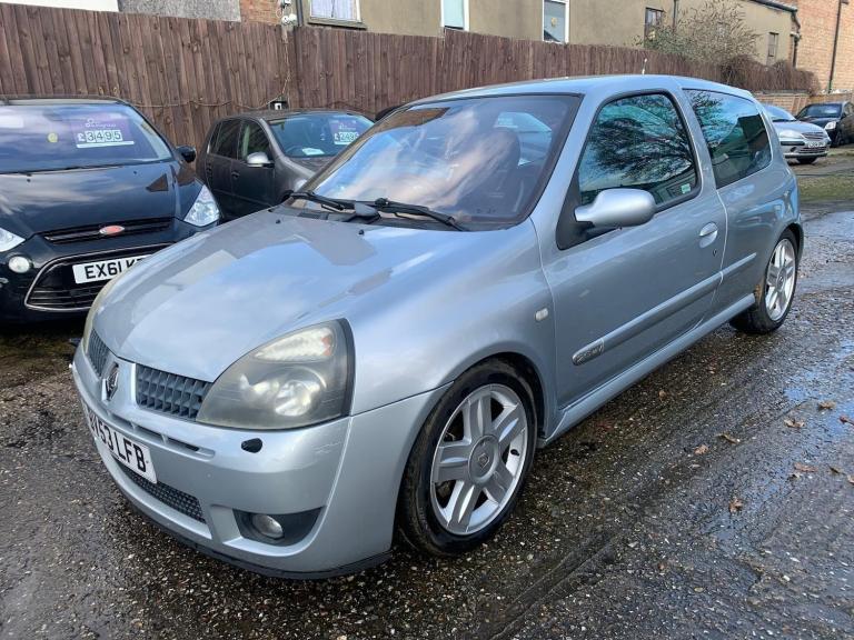 2003 Renault Clio 2.0 16V Renaultsport 172 3dr HATCHBACK PETROL Manual