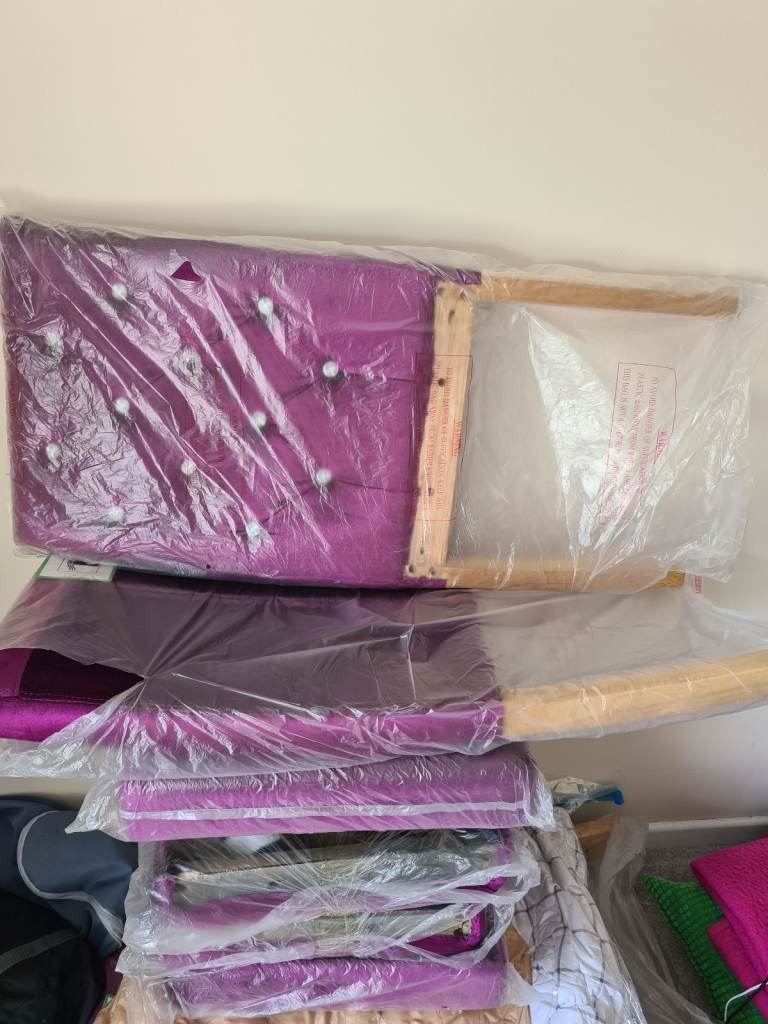 Elegant purple velvet wooden chairs x4