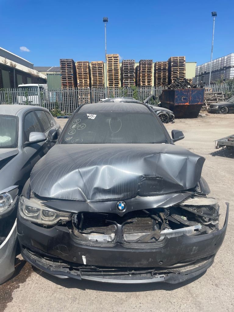 BMW 320D DRIVE F31 F30 LCI BREAKING FOR PARTS DOOR LIGHT MIRROR SUSPESNSION LEG WING AIRBAG BUMPER