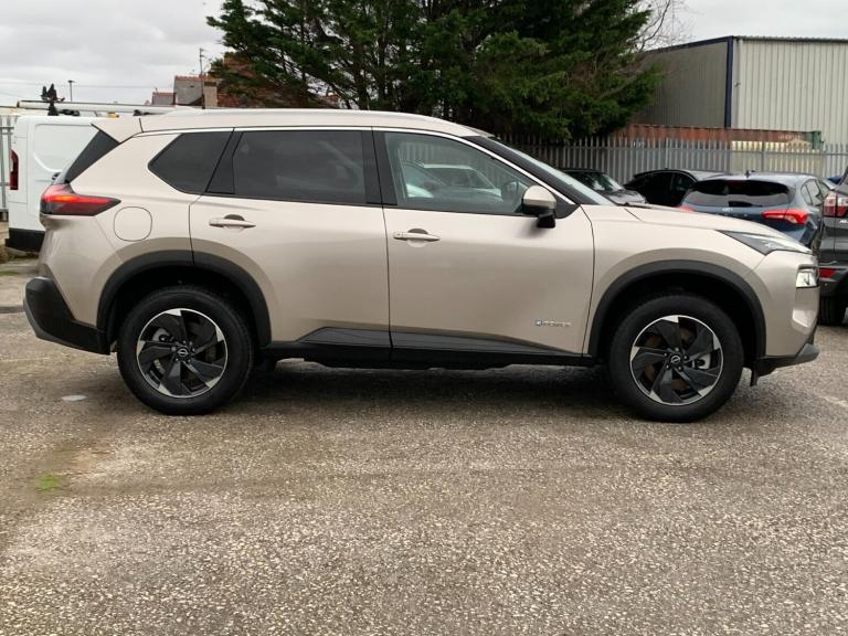 2025 Nissan X-Trail 1.5 E-Power E-4orce 213 N-Connecta 5dr Auto HATCHBACK PETROL/ELECTRIC Automatic