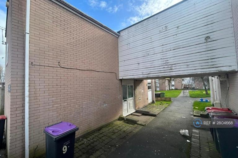 4 bedroom house in Waverley, Telford, TF7 (4 bed) (#2804668)