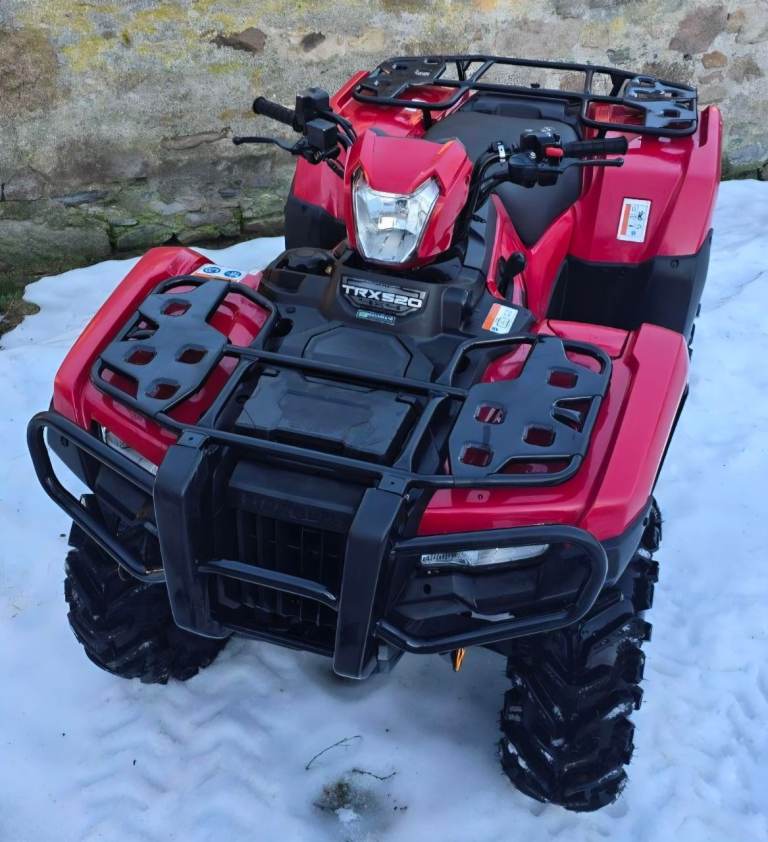 Honda TRX 520 FA6 Utility Auto PS ATV with Towbar