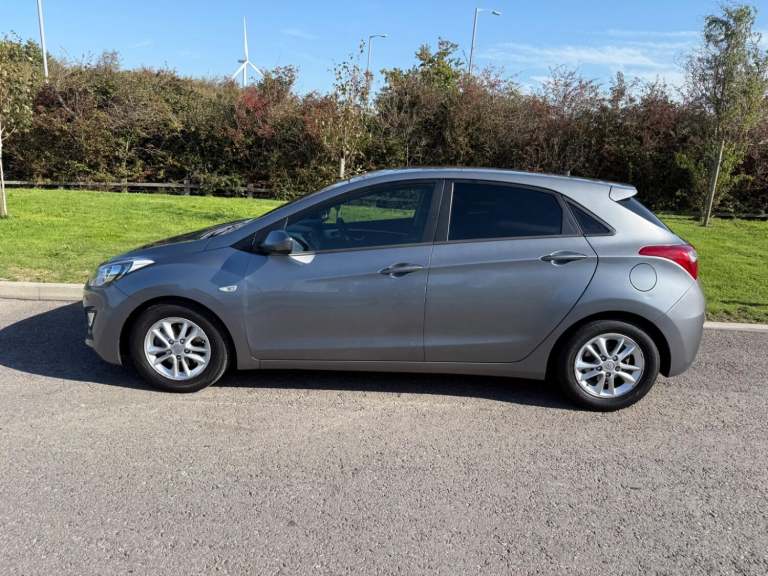 HYUNDAI I30 1.6 CRDi Active 2012