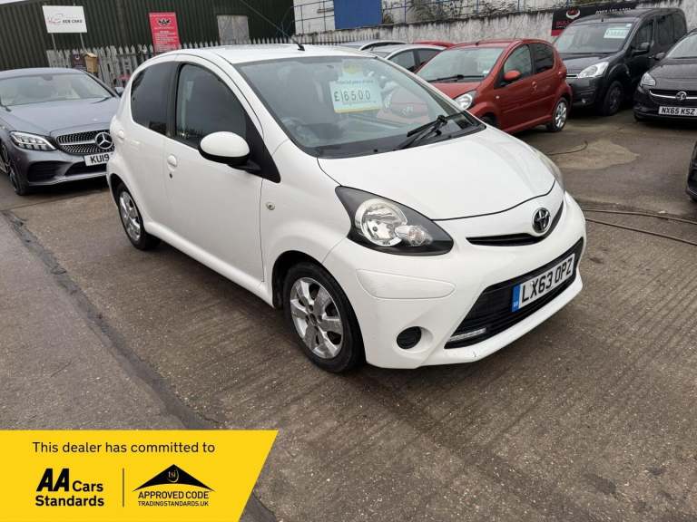 2013 Toyota AYGO 1.0 VVT-i Move MultiMode Euro 5 5dr HATCHBACK Petrol Automatic