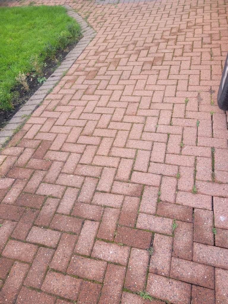 Block paving 50mm red blocks