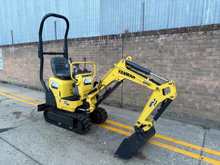 2017 Yanmar SV08 Micro Digger, 3 buckets, 1900 hours 