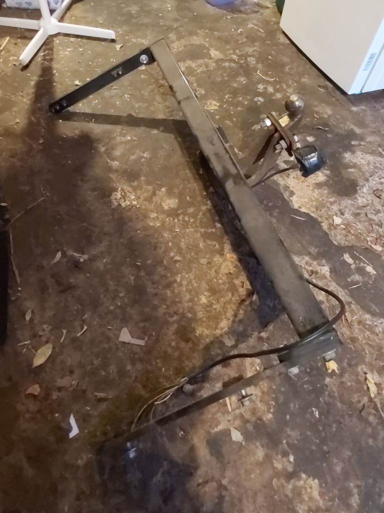 Tow bar Skoda Octavia 