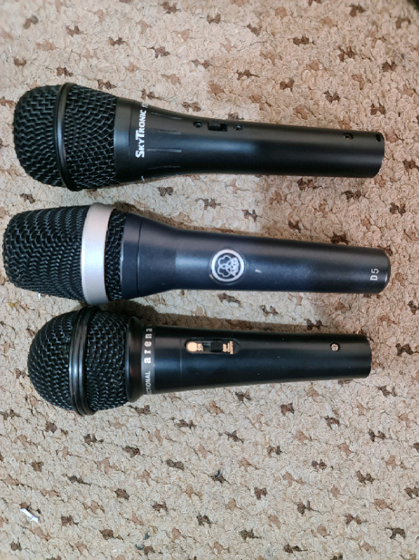 AKG D5 microphone, ARENA MICROPHONE, SKYTRONIC MIC. 