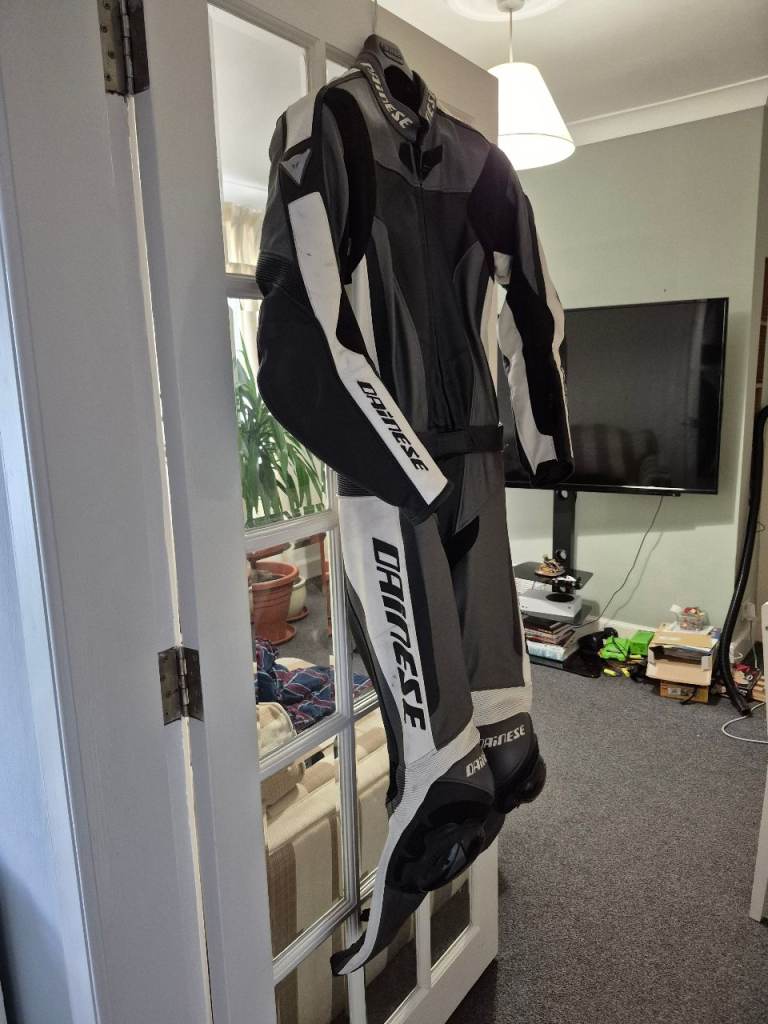 Dainese 2 peice motorbike leathers