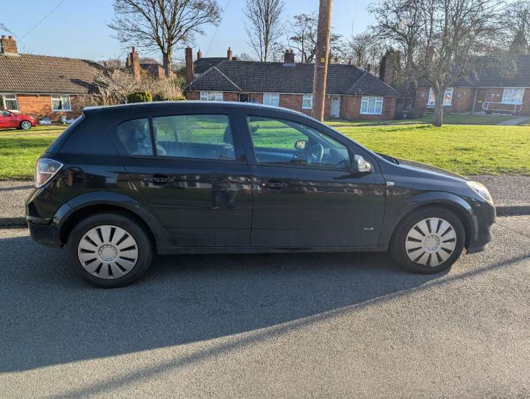 Vauxhall, ASTRA, Hatchback, 2009, Manual, 1686 (cc), 5 doors