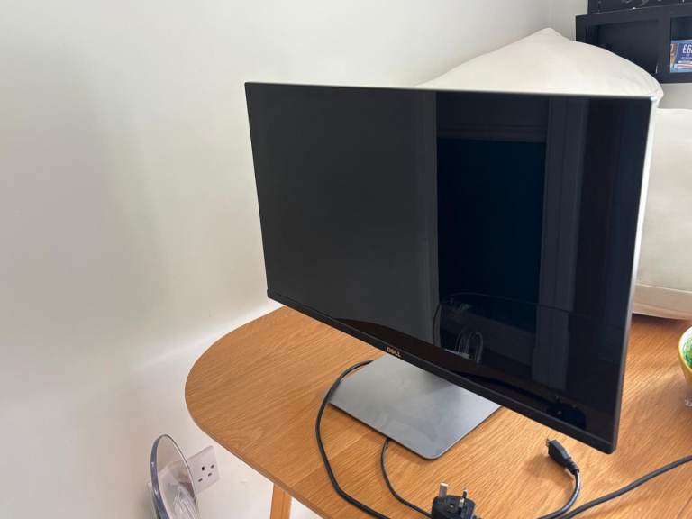 Large 27” HD dell monitor 